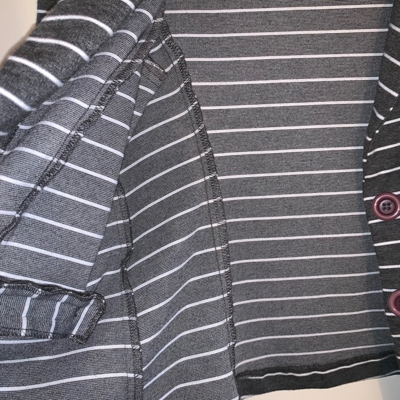 SOHO Grey Blazer - Picture 6 of 8